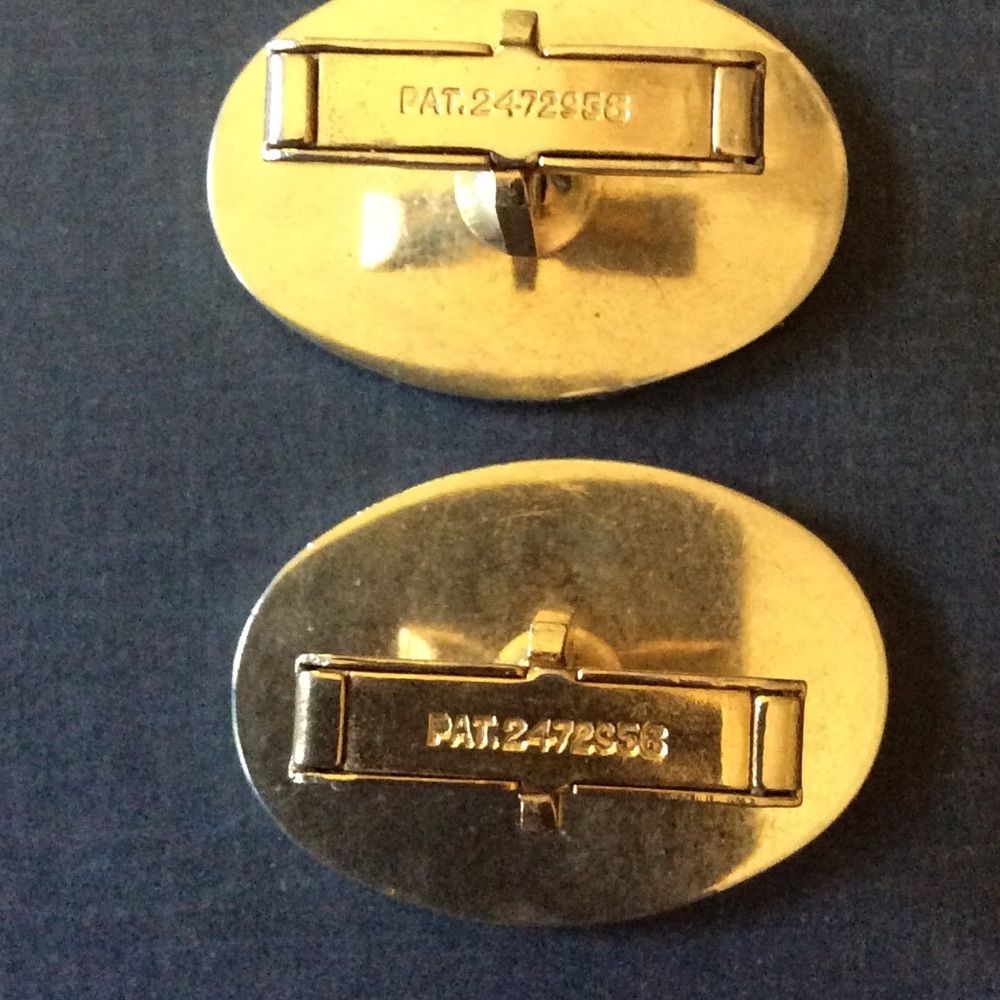 Vintage 1950s Enamel Cufflinks - Picture 3 of 10